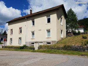 Immeuble composé de 2 appartements  idéal 1er achat ou investissement