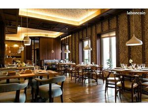 Fonds de commerce restaurant 151 m²