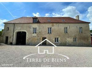 Maison 9 pièces 200 m²