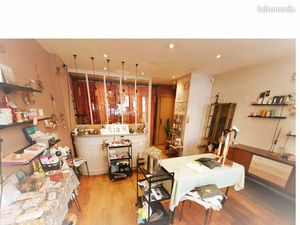 Local commercial à céder