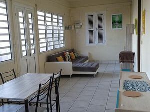 Grande MAISON au LORRAIN (bourg)