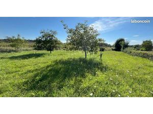 Terrain 1 221 m² Boissey