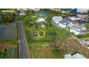 Terrain 750 m² Tampon