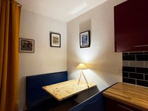 Grand studio terrasse parking