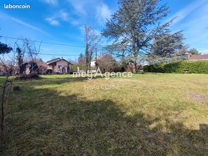 Terrain 760 m² SAINT-JEAN-DE-NIOST