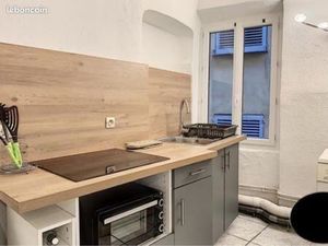 Appartement rénove centre grasse