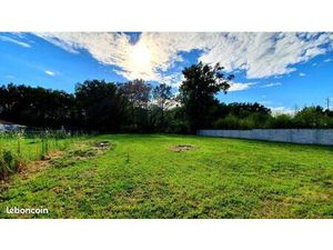 Terrain 400 m² Fargues Saint Hilaire