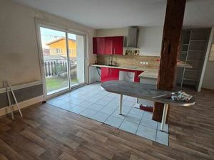 Duplex 3 chambres 2 SDB 2 places parking terrasse 14 m2