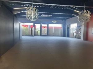 Local commercial 124 m² Baie-Mahault