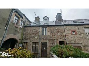 Immeuble 54 m² VILLEDIEU LES POELES