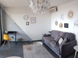 Studio meublé vue mer + Parking