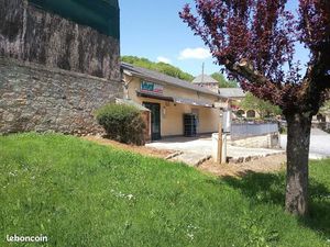 épicerie/superette multi activités