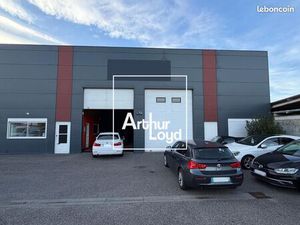 Local industriel 510 m²