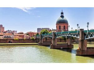 Parking place saint pierre