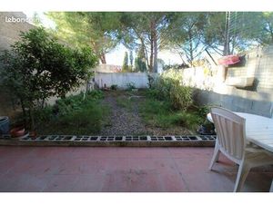 Maison de village avec jardin  dans un village tous commerces