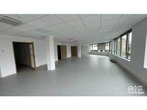 Bureaux neufs BEPOS  plateau divisible de 397 m²