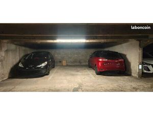 Emplacement de stationnement