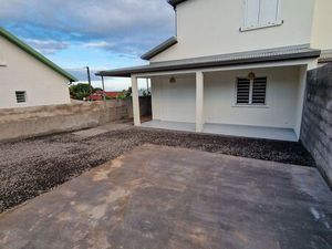 Villa Moderne F4 - 92 m² - Saint-Benoît (Calme)