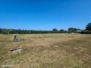 Terrain 1 067 m² Saint Seurin De Cadourne