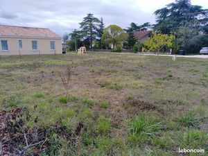 Terrain 1034 m² Astaffort