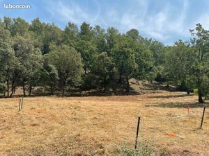 Terrain 1 244 m² Taradeau