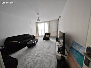 Appartement T5 remis à neuf