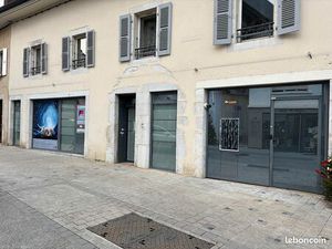 Local commercial 140 m² DIVONNE LES BAINS