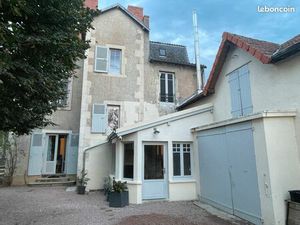 Maison de caractère rénovée avec jardin et piscine – 240 m² habitables – Fort potentiel d’