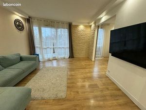 Appartement 4P Rénové Vendu meublé 1er etage