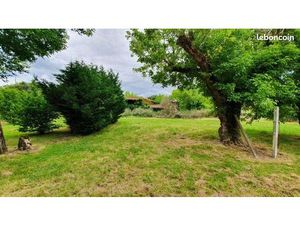 Terrain 520 m² Montussan