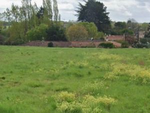Terrain 900 m² Saint Maixant