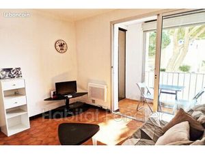 Studio 1 pièce 15 m²