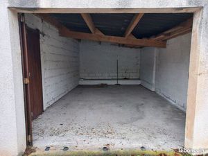 Auxerre box garage fermé