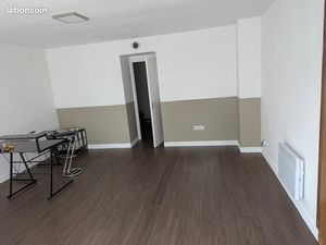 Local commercial Guingamp