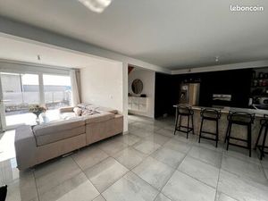 Maison 4 pièces 121 m²