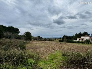 Terrain 1 020 m² Douzens