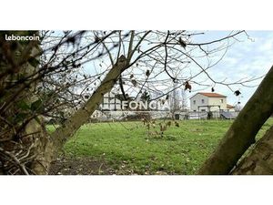 Terrain 997 m² Lherm