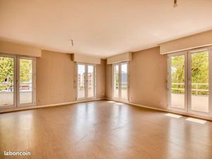 Appartement 4 pièces 77 m²