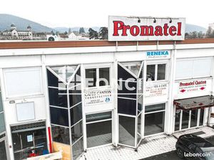 Local commercial 530 m²