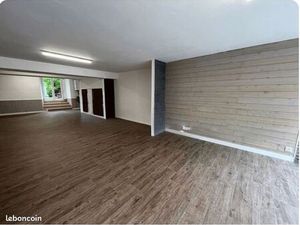 Local commercial centre ville mayenne