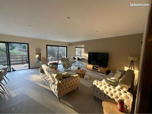 Maison avec terrain au calme