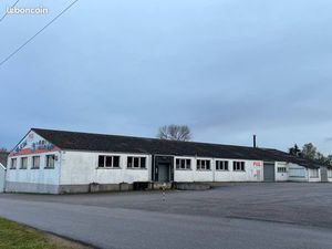 Deux locaux d'activité à louer