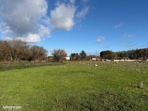 Terrain 600 m² Ambares Et Lagrave