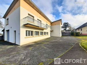 Immeuble 10 pièces 340 m²