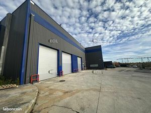 Local industriel 3 000 m²
