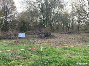 Vente terrain constructibles Limeyrat 24210