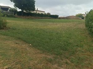 Terrain constructible – 1 687 m² – Viabilisé  prix négociable