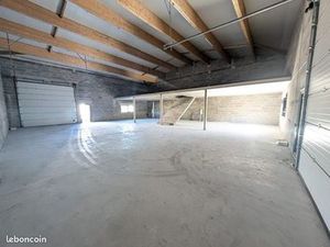 Local d'activité 365m2 ZI de Veyziat Oyonnax