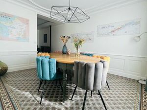 Maison de ville entièrement rénovée  proche chemins de vignes