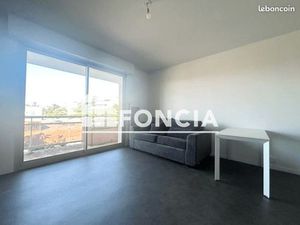 Studio 1 pièce 27 m²
